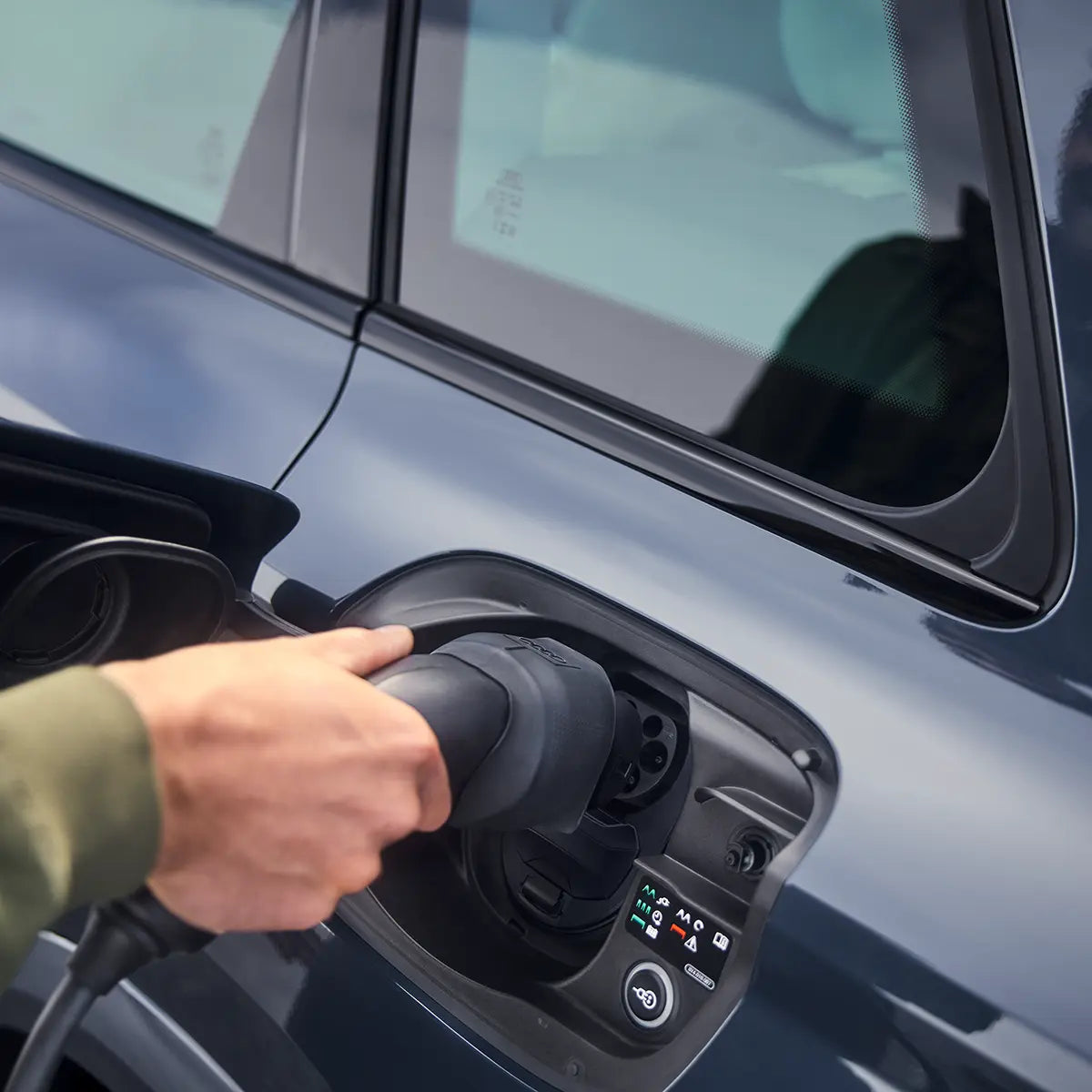 Audi Gefrierschutz-Abdeckung für Typ2 Stecker, Schutzkappe mit Audi Ringen, Ladestecker-Frostschutz, 85H054410
