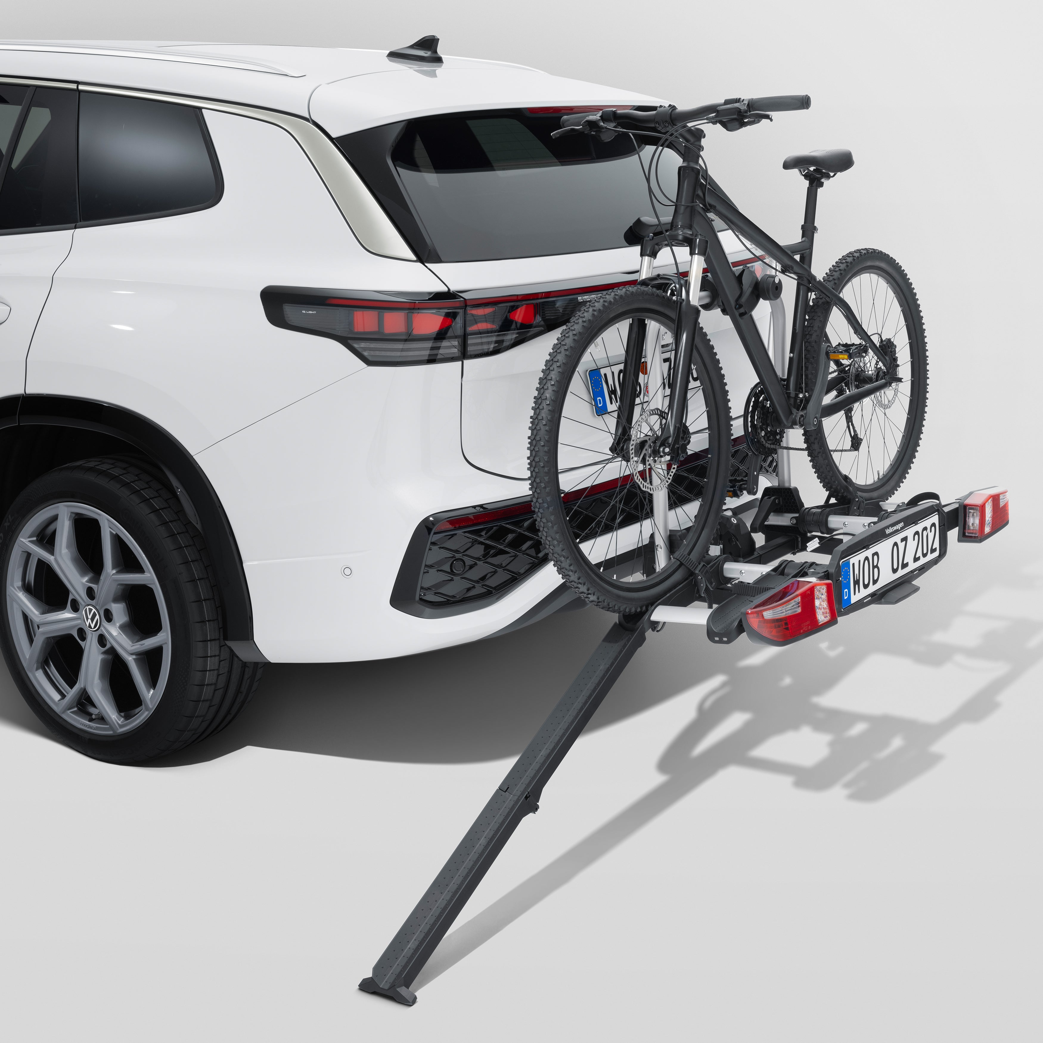 VW Bicycle Rail, laadhulp voor AHV Bike Rack, Back -Friendly Loading, 000071123a