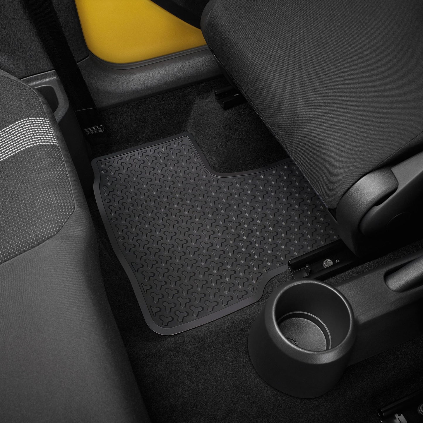 VW up! Cross up! Rubber mats, 2 -Set rubber pussy mats at the back, 1S0061511041