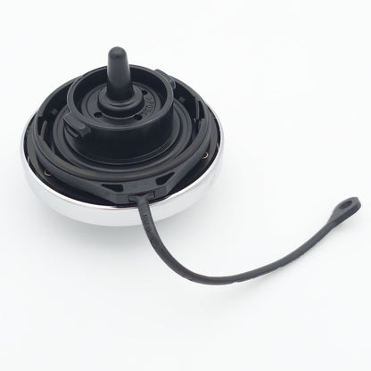 Audi original Tankdeckel, Deckel in Alu-Optik mit Audi-Ringen, 8Y0071000