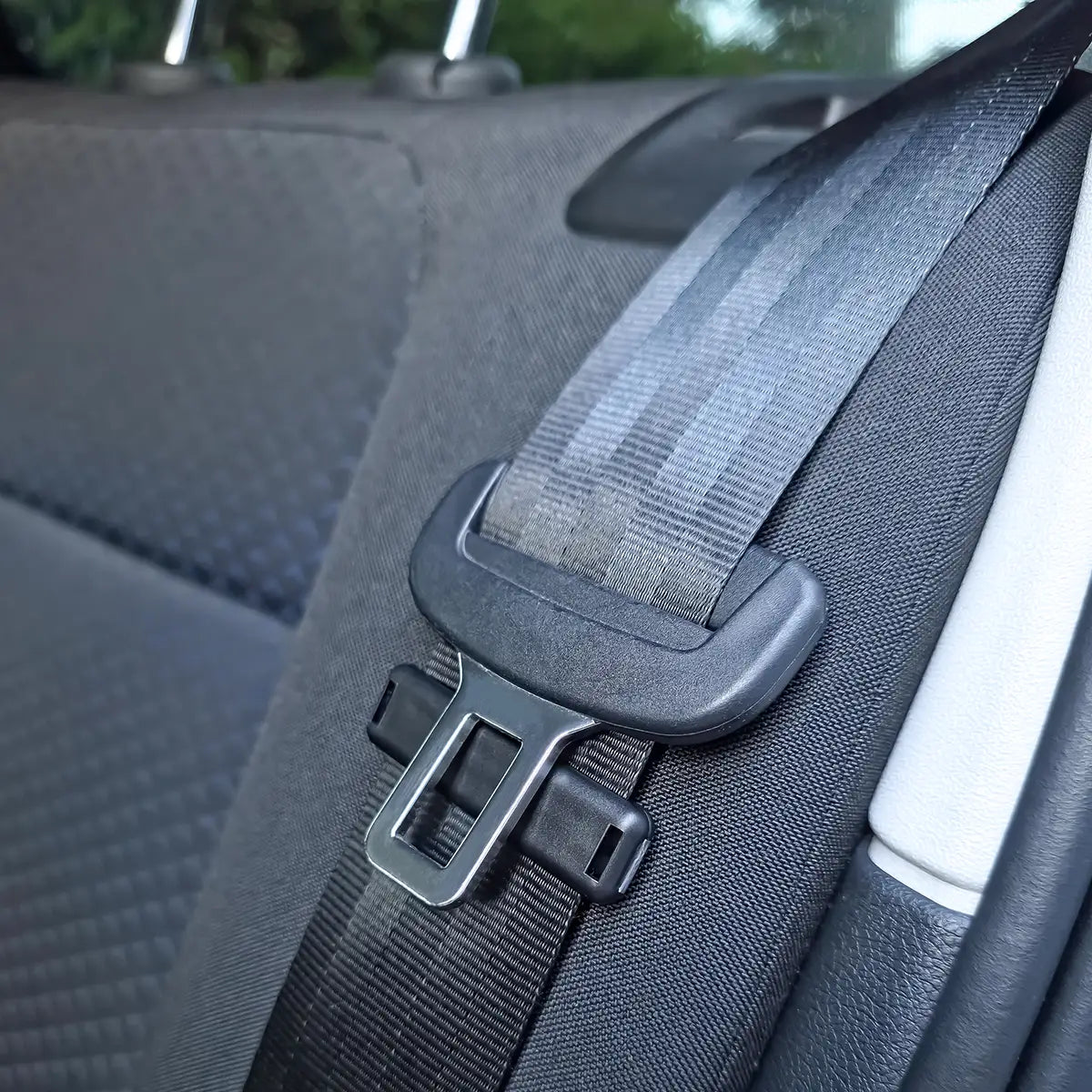 Volkswagen Klemmschlaufe Sicherheitsgurt Clip Gurtführung Schwarz, 321857720