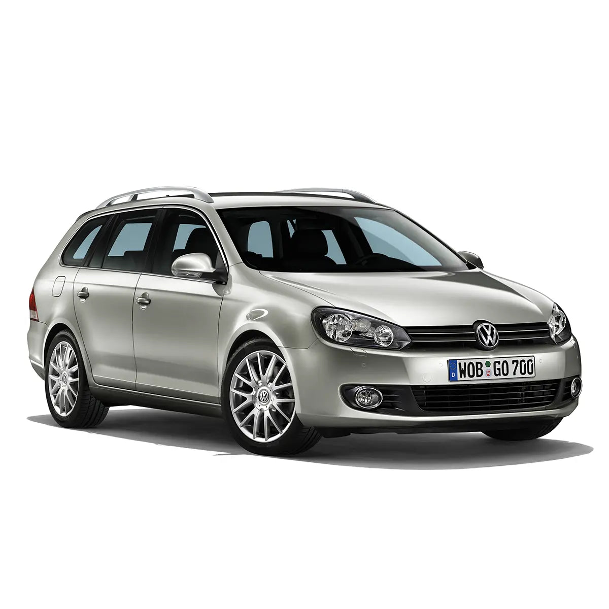 Volkswagen Golf 7VII Variant in Silver-Leaf-Metallic, Ansicht Front, Schräg